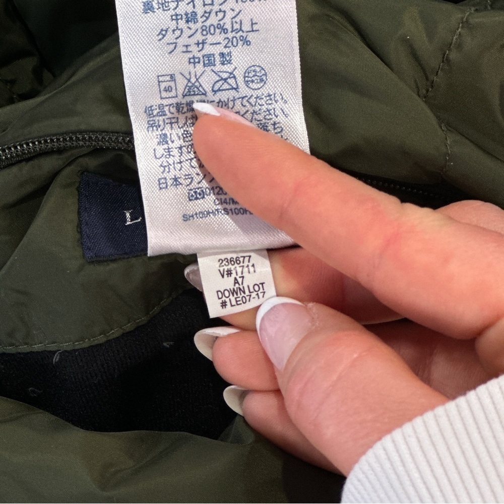 Lands’ End Women’s Plus Size Reversible Down Jacket 1X - Picture 8 of 10